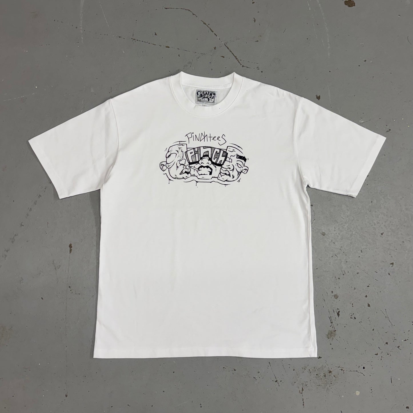 THREE FACES TEE